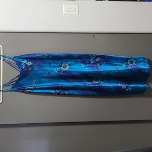 Private Luxuries womens night gown, size M